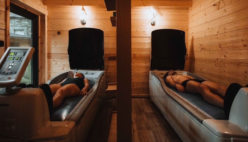 Duo sur lit hydromassant